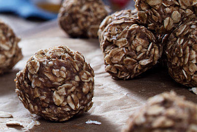 Peanut Butter & Banana Energy Bites